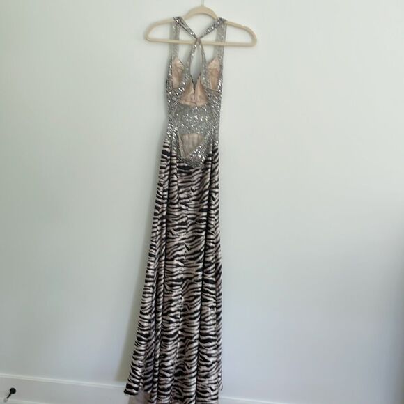 Jovani Open Back Evening Dress Gown Animal Print Sequin Detail - Picture 6 of 7